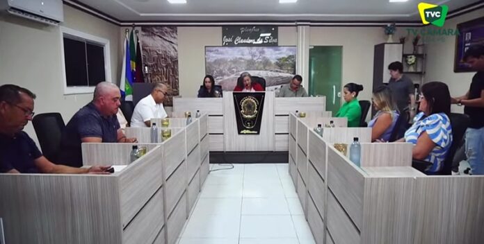 No momento, você está visualizando 24ª Sessão: aprovado o pagamento de adicional indenizatório a servidores requisitados pela Justiça Eleitoral