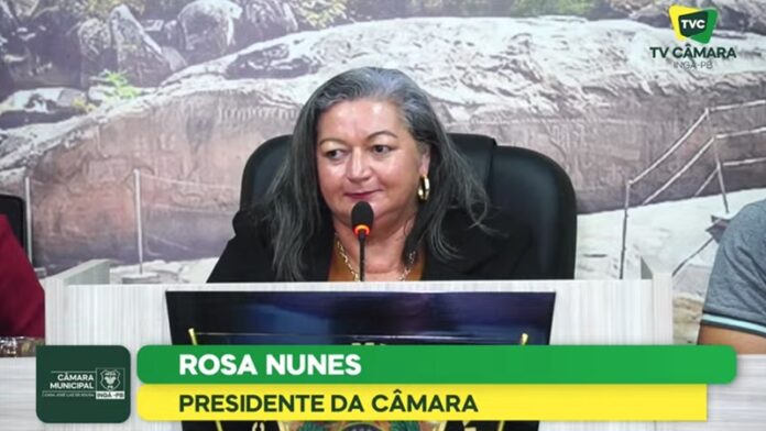 No momento, você está visualizando 17ª sessão: Projeto da presidente Rosa Nunes concede título de Cidadão Ingaense ao professor Valtenir Fernandes